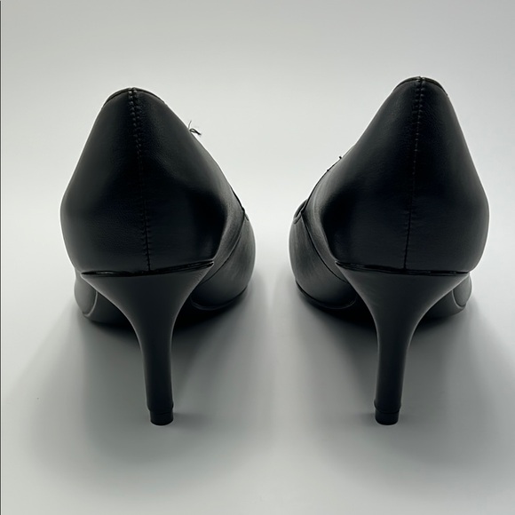 NWOT Lifestride Sevyn Pump 8w Black $49 Pointy Toe Professional Classic - Picture 4 of 15